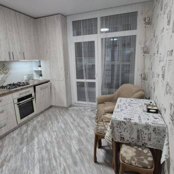 Сдается 1-комнатная квартира, 39 м²