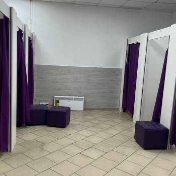 Продается Нежилое помещение, 244 м²