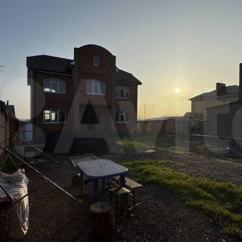 Продается Дом, 280 м²