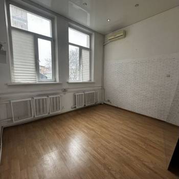 Сдается Нежилое помещение, 18 м²