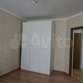 Сдается 1-комнатная квартира, 38,6 м²