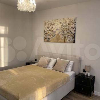 Сдается 1-комнатная квартира, 42 м²