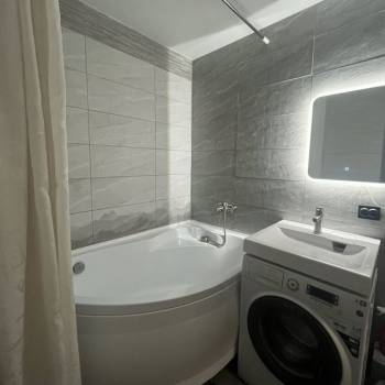 Сдается 1-комнатная квартира, 45 м²