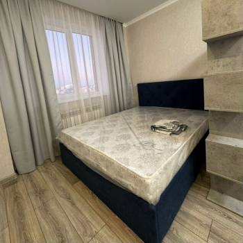 Сдается 1-комнатная квартира, 43 м²