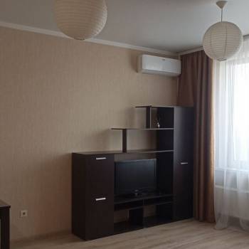 Сдается 2-х комнатная квартира, 40 м²