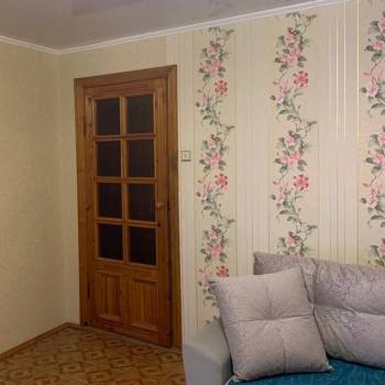 Продается Многокомнатная квартира, 64 м²