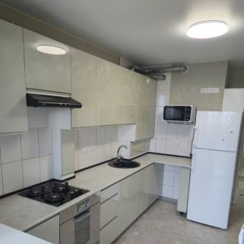 Сдается 1-комнатная квартира, 46 м²