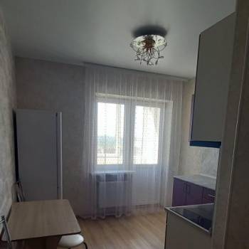 Сдается 1-комнатная квартира, 45 м²