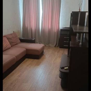 Сдается 1-комнатная квартира, 43 м²