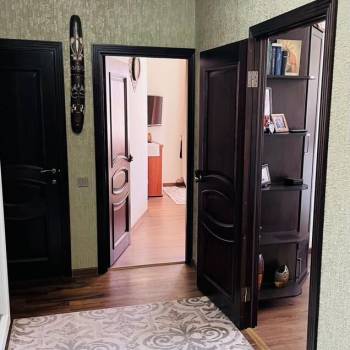 Продается 2-х комнатная квартира, 64 м²