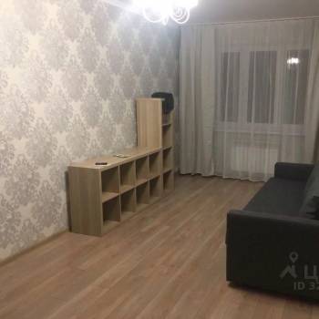 Сдается 1-комнатная квартира, 41 м²