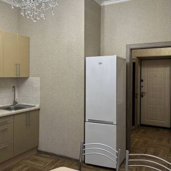 Сдается 1-комнатная квартира, 37 м²