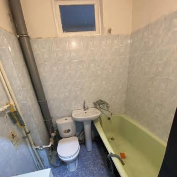 Сдается Многокомнатная квартира, 58 м²