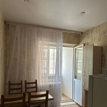 Продается 1-комнатная квартира, 41,1 м²