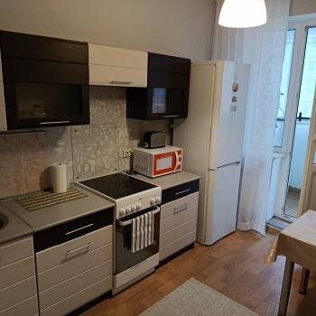 Сдается 1-комнатная квартира, 43 м²