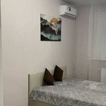 Сдается 1-комнатная квартира, 37 м²