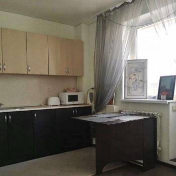 Сдается 2-х комнатная квартира, 60 м²