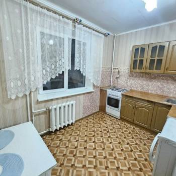 Сдается 1-комнатная квартира, 38 м²