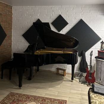 Сдается Нежилое помещение, 200 м²