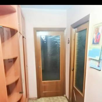 Сдается Многокомнатная квартира, 60 м²