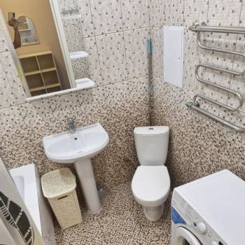 Сдается 1-комнатная квартира, 40 м²