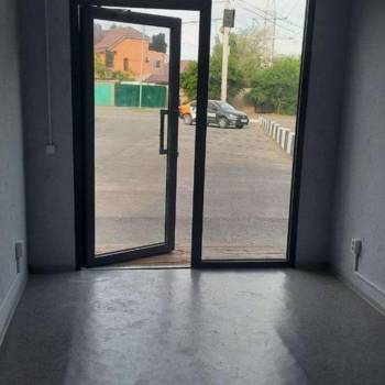 Продается Нежилое помещение, 90 м²