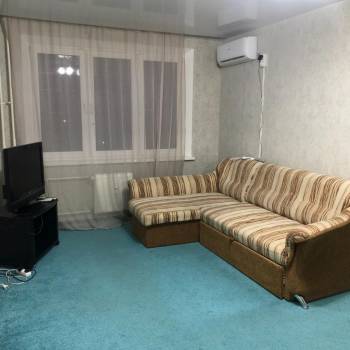 Сдается 1-комнатная квартира, 37 м²