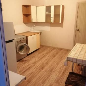 Сдается 2-х комнатная квартира, 60 м²