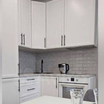 Продается 1-комнатная квартира, 40 м²