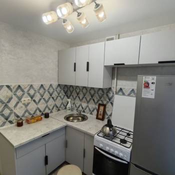 Продается 1-комнатная квартира, 32 м²