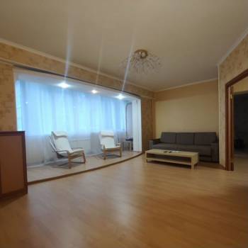 Сдается Многокомнатная квартира, 98 м²