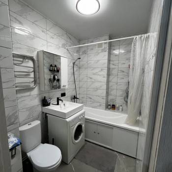 Продается 1-комнатная квартира, 41 м²