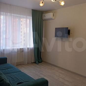 Сдается 1-комнатная квартира, 39 м²