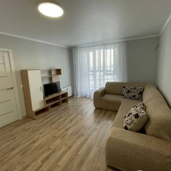 Сдается 1-комнатная квартира, 39 м²