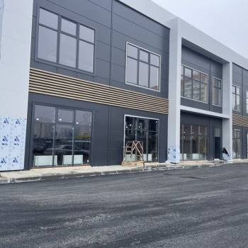 Сдается Нежилое помещение, 350 м²