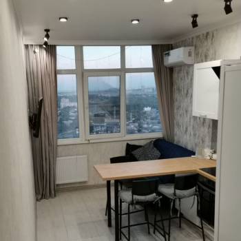 Продается 1-комнатная квартира, 39 м²