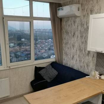 Продается 1-комнатная квартира, 39 м²