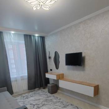 Сдается 1-комнатная квартира, 40 м²