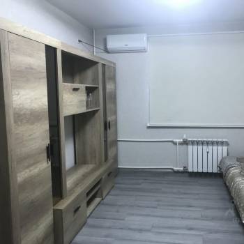 Продается 1-комнатная квартира, 41 м²