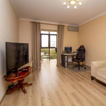 Сдается 2-х комнатная квартира, 74 м²