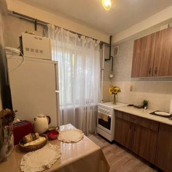 Продается 1-комнатная квартира, 29,6 м²