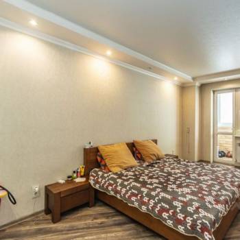 Сдается Многокомнатная квартира, 101,3 м²