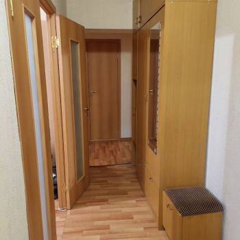 Сдается Многокомнатная квартира, 64 м²