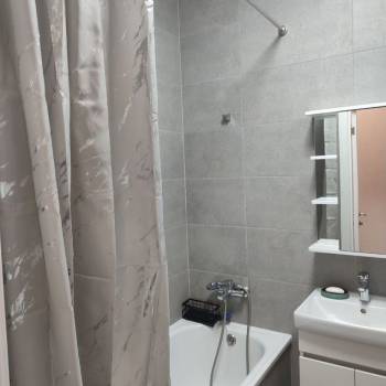 Сдается 1-комнатная квартира, 37 м²