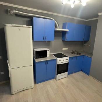 Сдается 1-комнатная квартира, 40 м²