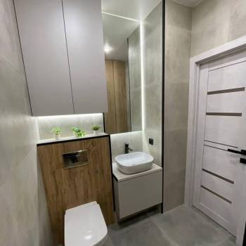 Продается 1-комнатная квартира, 42 м²