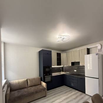 Сдается 2-х комнатная квартира, 42 м²