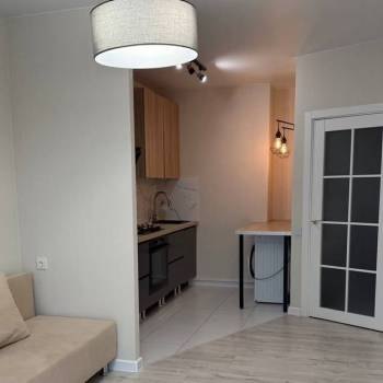 Продается 1-комнатная квартира, 41 м²