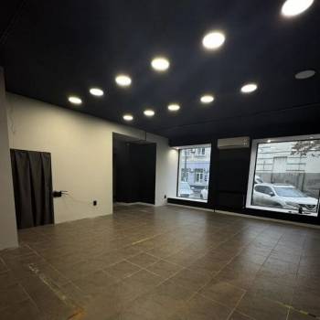 Сдается Нежилое помещение, 93 м²