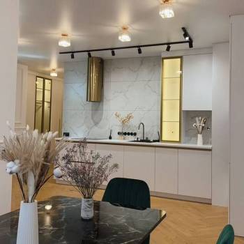 Продается 2-х комнатная квартира, 60 м²